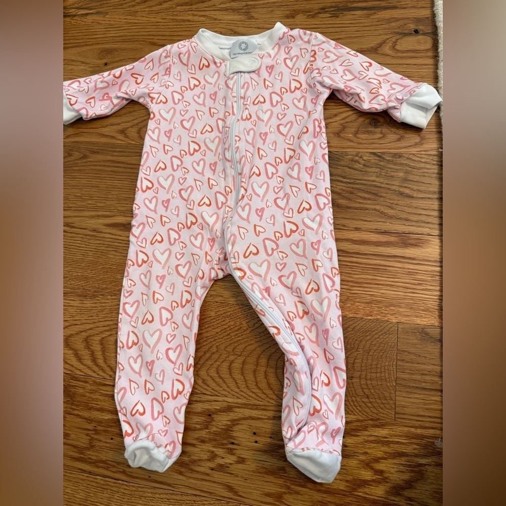 The Proper Peony Valentina zipper pajamas size 9 Months